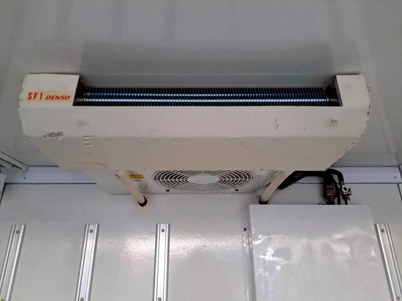 マツダ ボンゴ 小型 冷凍冷蔵 低温 サイドドアの中古トラック画像8