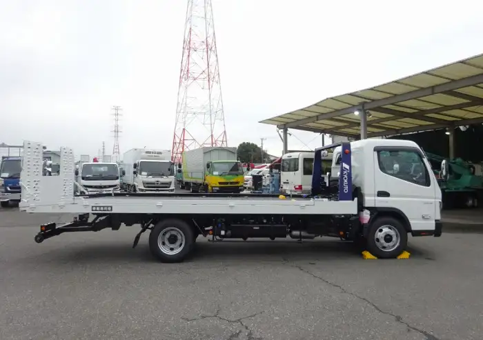 三菱 キャンター 小型 車両重機運搬 ウインチ 2PG-FEB80の中古トラック画像2
