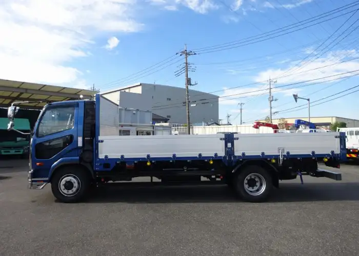 三菱 ファイター 中型/増トン 平ボディ アルミブロック 2KG-FK72FZの中古トラック画像6