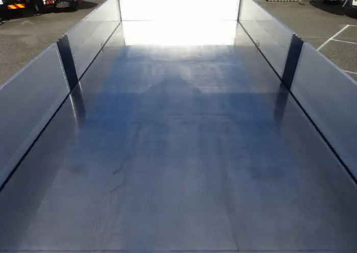 三菱 ファイター 中型/増トン 平ボディ アルミブロック 2KG-FK72FZの中古トラック画像10