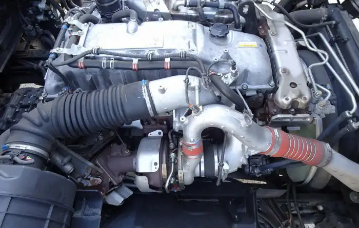 いすゞ ギガ 大型 ウイング エアサス ベッドの中古トラック画像20