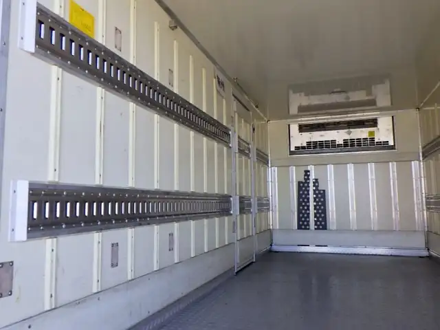 いすゞ エルフ 小型 冷凍冷蔵 低温 スタンバイの中古トラック画像7