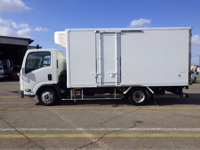 いすゞ エルフ 小型 冷凍冷蔵 低温 スタンバイの中古トラック画像4