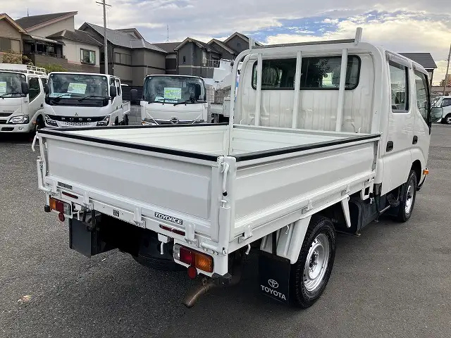 トヨタ トヨエース 小型 平ボディ Wキャブ LDF-KDY281の中古トラック画像3