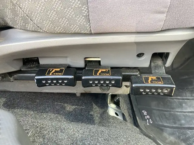 いすゞ フォワード 中型/増トン 平ボディ 床鉄板 ベッドの中古トラック画像14