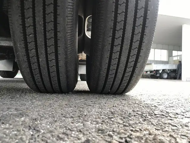 日野 デュトロ 小型 平ボディ パワーゲート 2RG-XZU605Mの中古トラック画像20