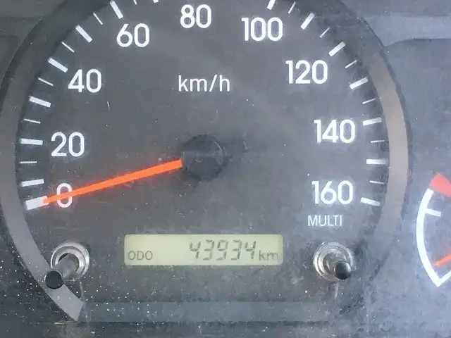 いすゞ エルフ 小型 平ボディ Wキャブ 床鉄板の中古トラック画像11