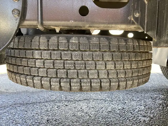 いすゞ フォワード 中型/増トン クレーン付 4段 ラジコンの中古トラック画像15