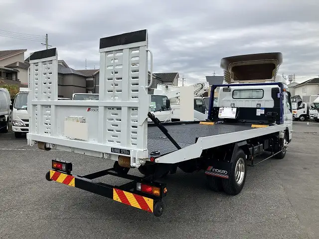 三菱 キャンター 小型 車両重機運搬 ラジコン ウインチの中古トラック画像4