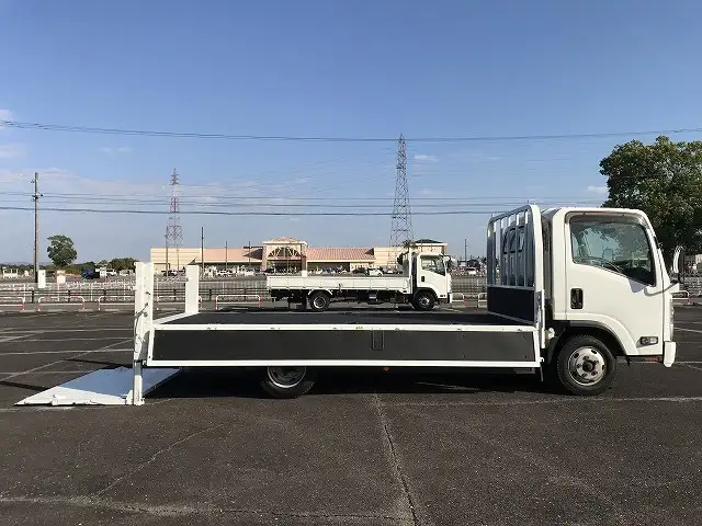 いすゞ エルフ 小型 平ボディ パワーゲート TRG-NPR85ARの中古トラック画像4