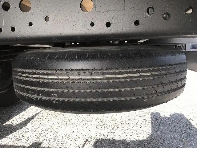 いすゞ エルフ 小型 平ボディ パワーゲート TRG-NPR85ARの中古トラック画像16