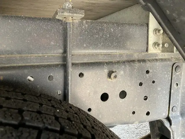 いすゞ エルフ 小型 アルミバン 3枚観音 2RG-NJR88ANの中古トラック画像16