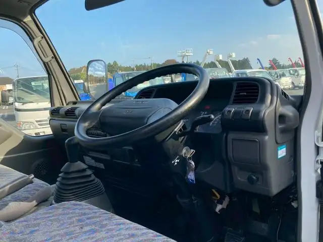 いすゞ エルフ 小型 平ボディ  H15の中古トラック画像10