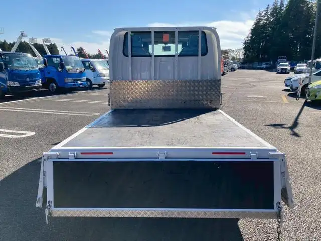 いすゞ エルフ 小型 平ボディ Wキャブ の中古トラック画像4