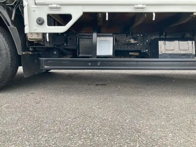 いすゞ エルフ 小型 平ボディ  H23の中古トラック画像16