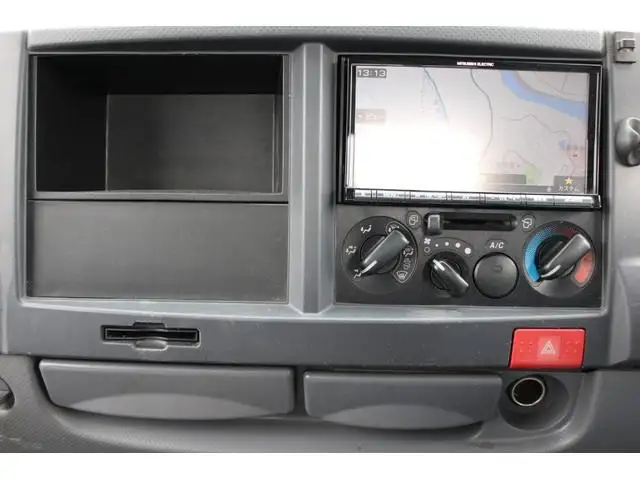 マツダ タイタン 小型 平ボディ パワーゲート 床鉄板の中古トラック画像13