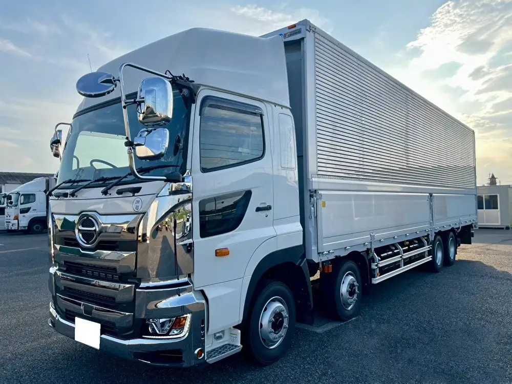 日野 プロフィア 大型 ウイング ハイルーフ エアサス の中古トラック【車両No.201130】