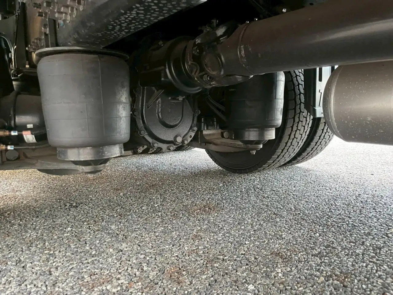 日野 プロフィア 大型 ウイング ハイルーフ エアサスの中古トラック画像16