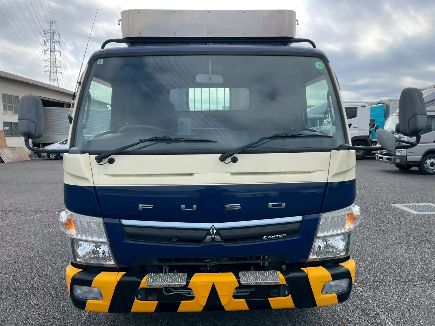 三菱 キャンター 小型 平ボディ TPG-FEB80 H31/R1の中古トラック画像2