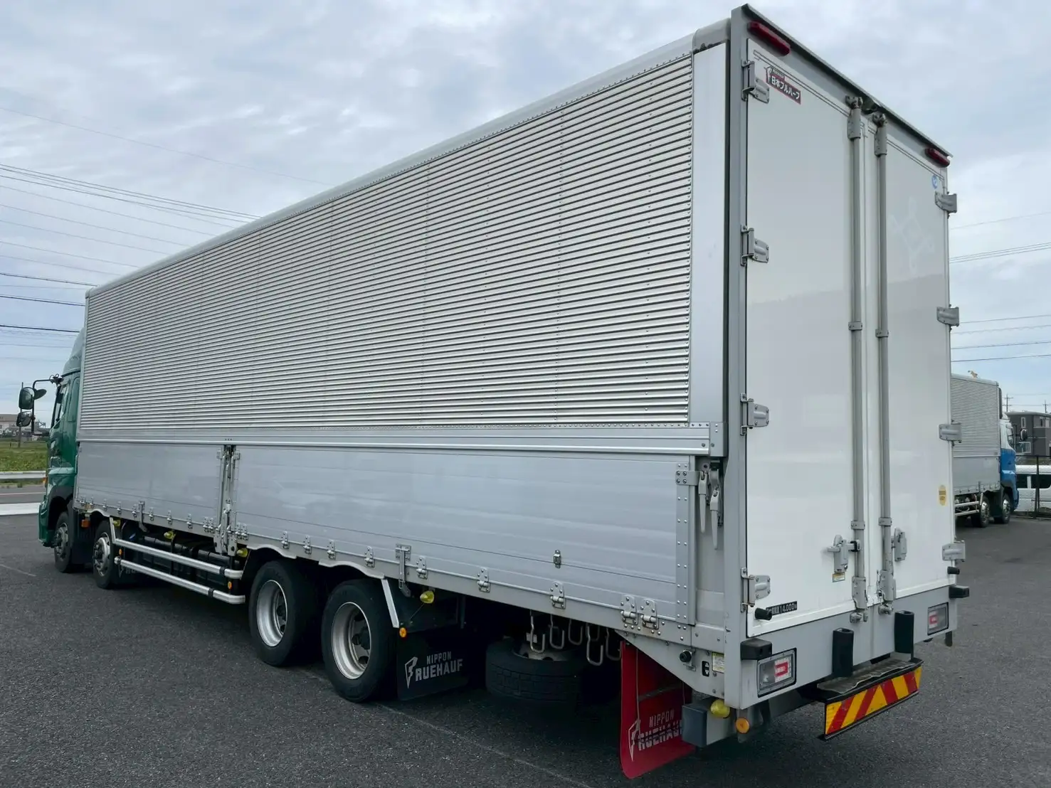 日野 プロフィア 大型 ウイング ハイルーフ エアサスの中古トラック画像5