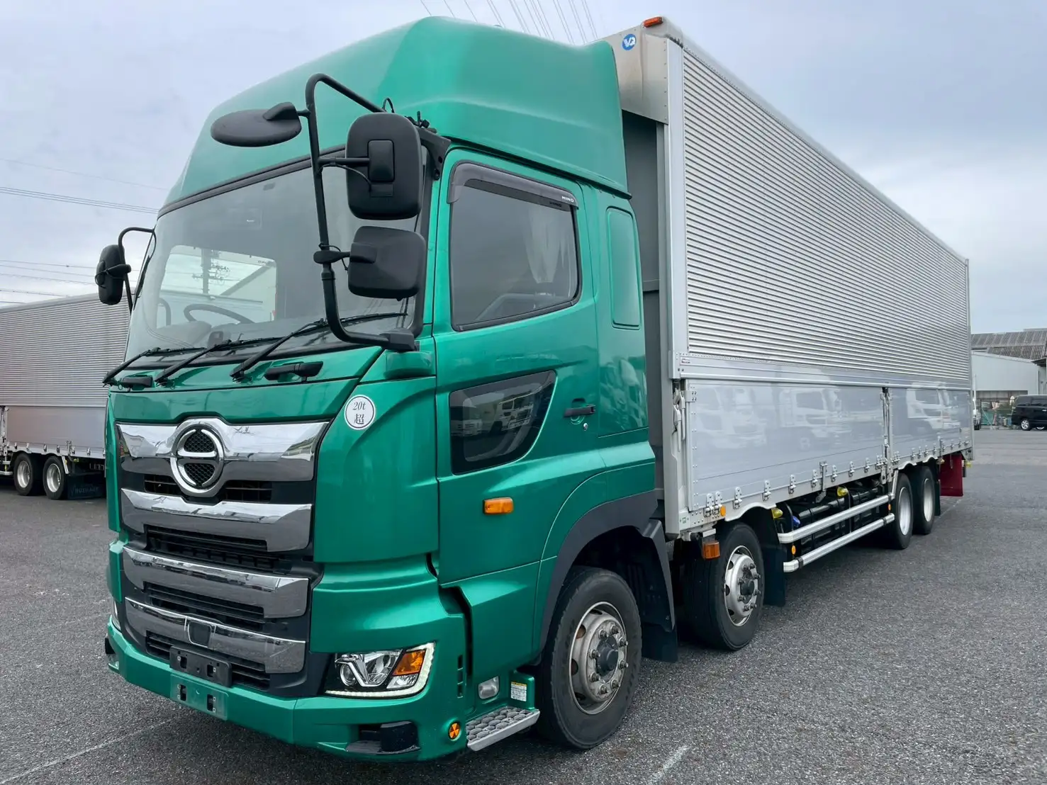 日野 プロフィア 大型 ウイング ハイルーフ エアサス の中古トラック【車両No.201102】