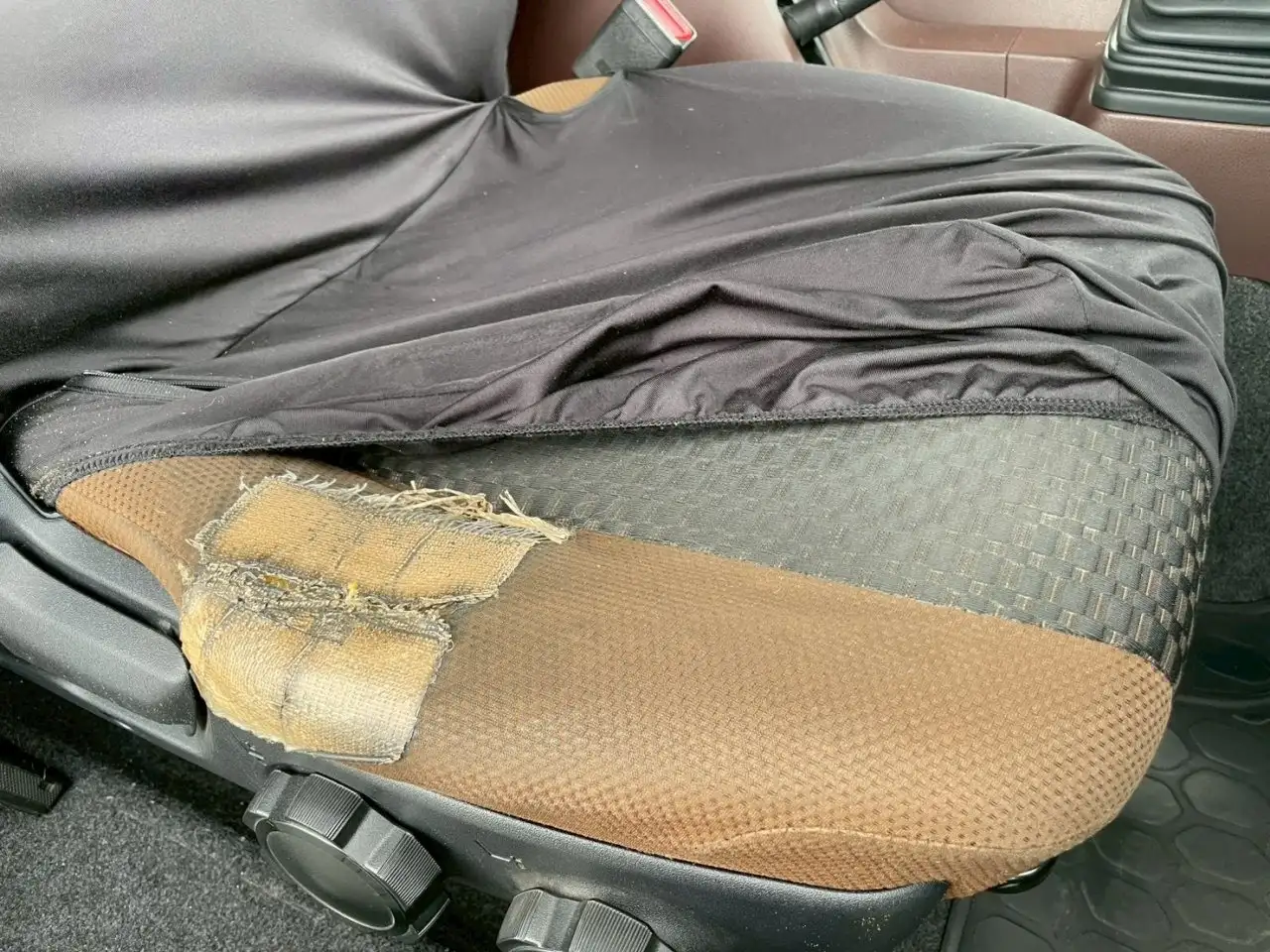 日野 レンジャー 中型/増トン ウイング エアサス ベッドの中古トラック画像11