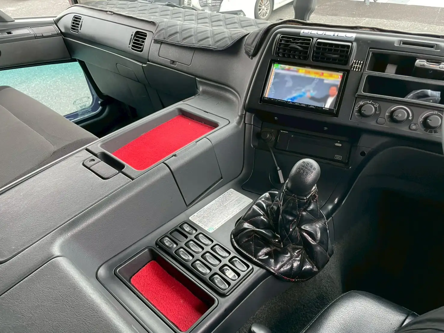 三菱 スーパーグレート 大型 車両重機運搬 ラジコン ウインチの中古トラック画像15