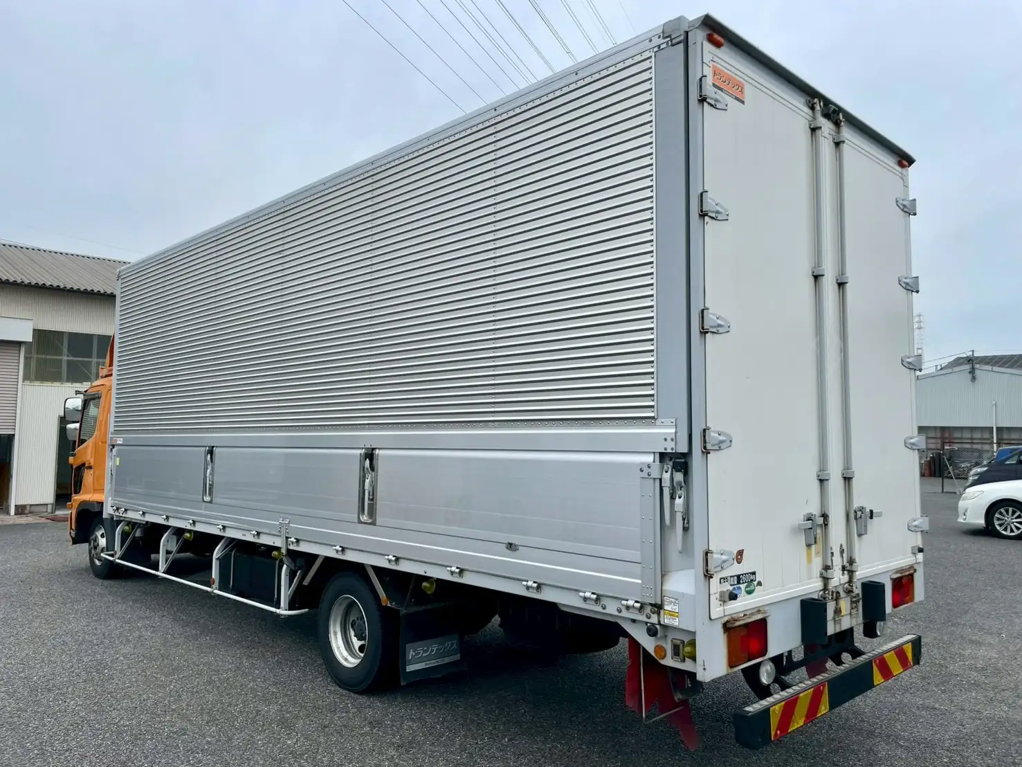 日野 レンジャー 中型/増トン ウイング ベッド TKG-FD9JPAAの中古トラック画像5