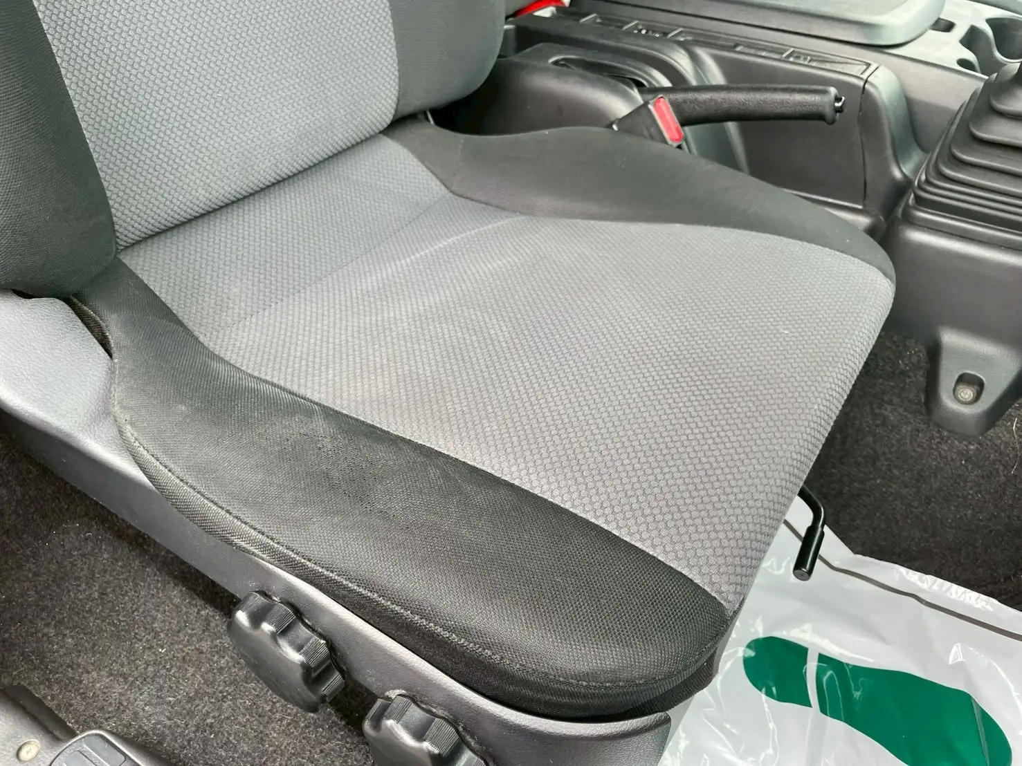 日野 レンジャー 中型/増トン ウイング ベッド TKG-FD9JPAAの中古トラック画像9