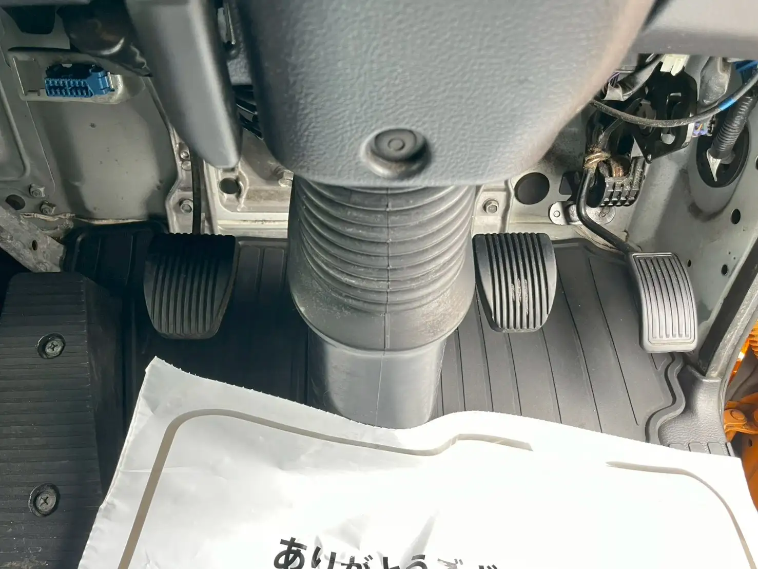 日野 レンジャー 中型/増トン ウイング ベッド TKG-FD9JPAAの中古トラック画像12