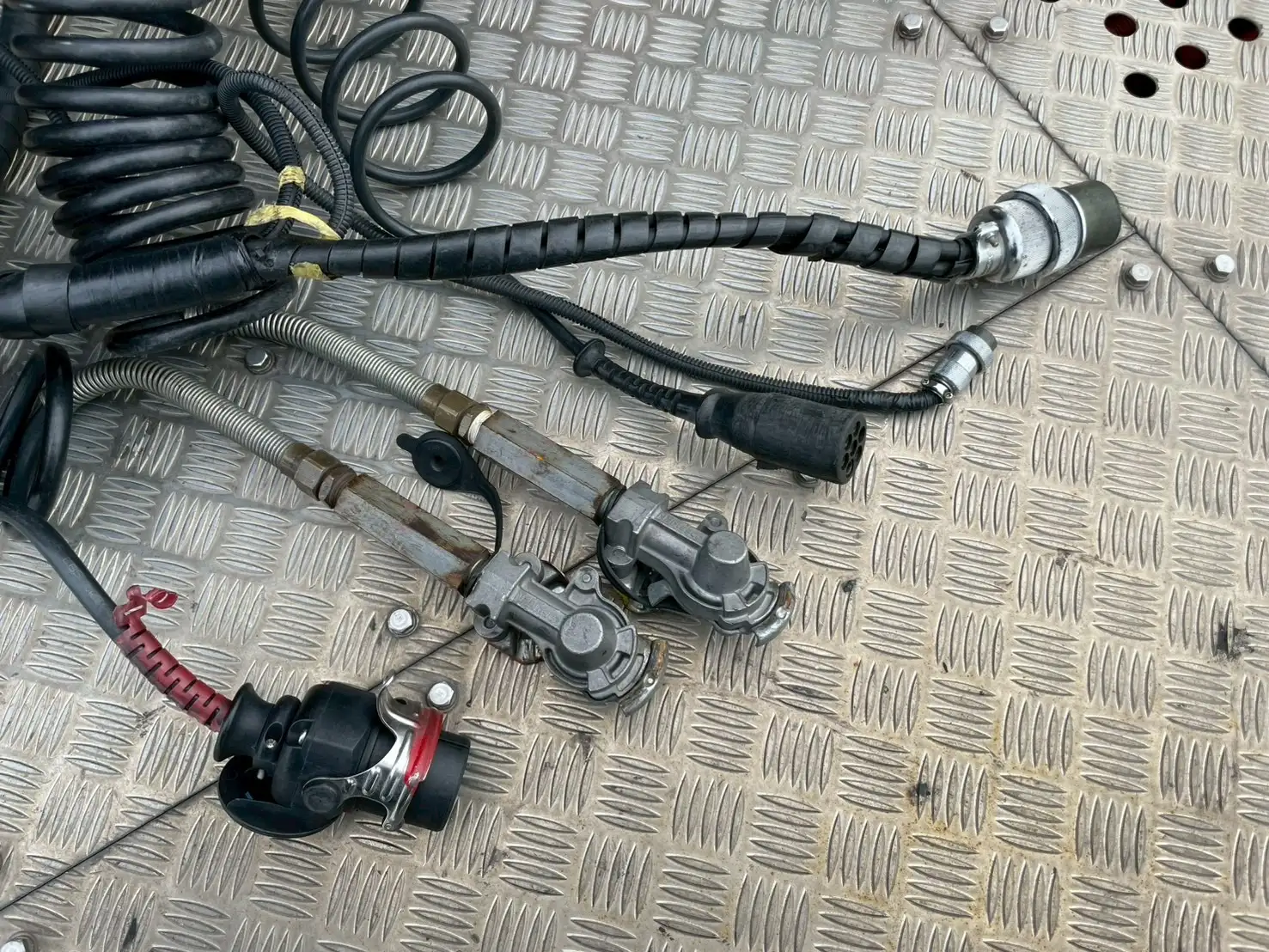 日野 プロフィア 大型 トラクター ハイルーフ 1デフの中古トラック画像8