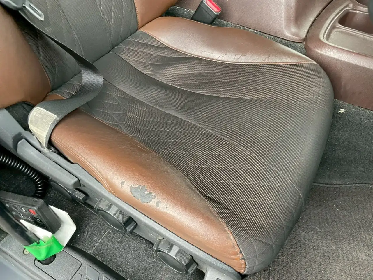 日野 プロフィア 大型 トラクター ハイルーフ 1デフの中古トラック画像10