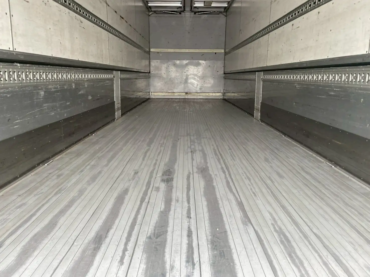 日野 プロフィア 大型 ウイング パワーゲート エアサスの中古トラック画像6