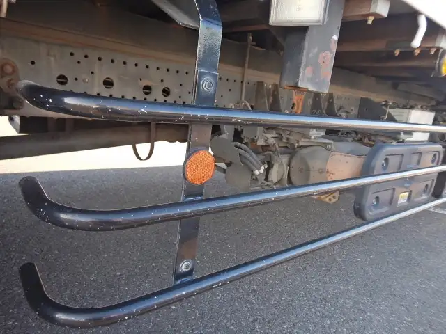 いすゞ フォワード 中型/増トン 平ボディ アルミブロック ベッドの中古トラック画像15