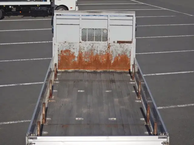 いすゞ フォワード 中型/増トン 平ボディ アルミブロック ベッドの中古トラック画像8