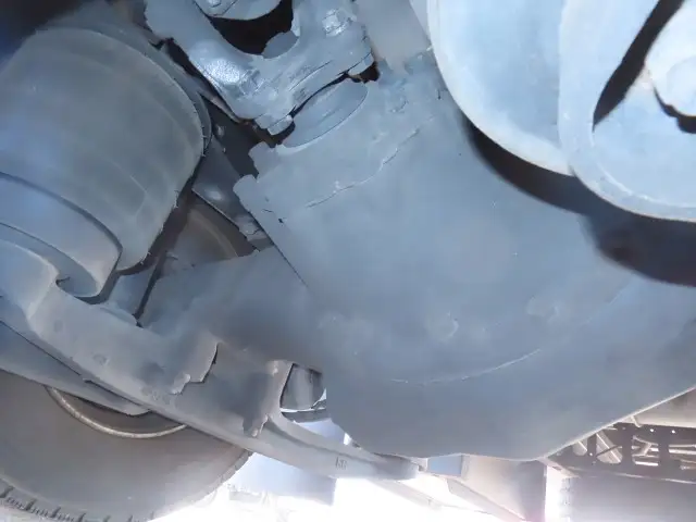 日野 プロフィア 大型 ウイング エアサス ベッドの中古トラック画像16