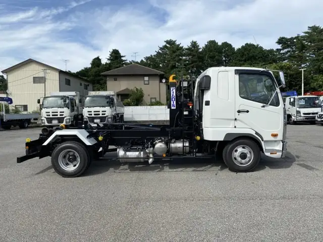 三菱 ファイター 中型/増トン アームロール ツインホイスト ベッドの中古トラック画像4