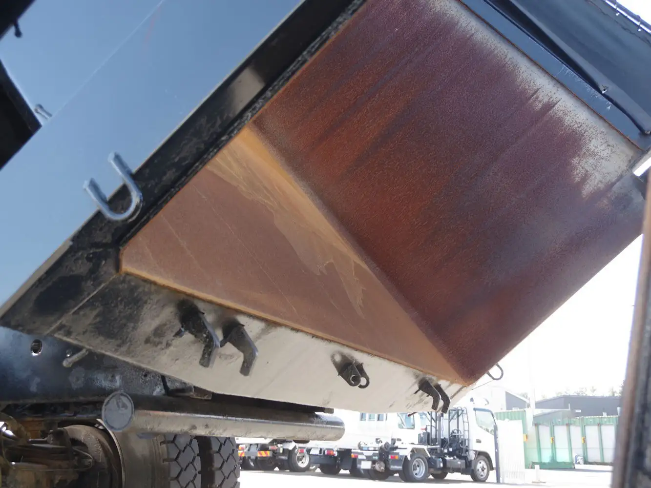 三菱 スーパーグレート 大型 ダンプ 土砂禁 コボレーンの中古トラック画像9