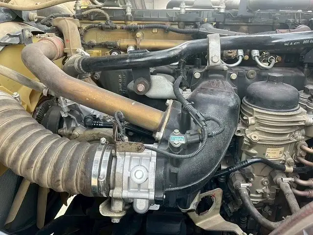 三菱 スーパーグレート 大型 トラクター ハイルーフ 2デフの中古トラック画像19