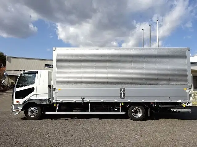 三菱 ファイター 中型/増トン ウイング パワーゲート ベッドの中古トラック画像3