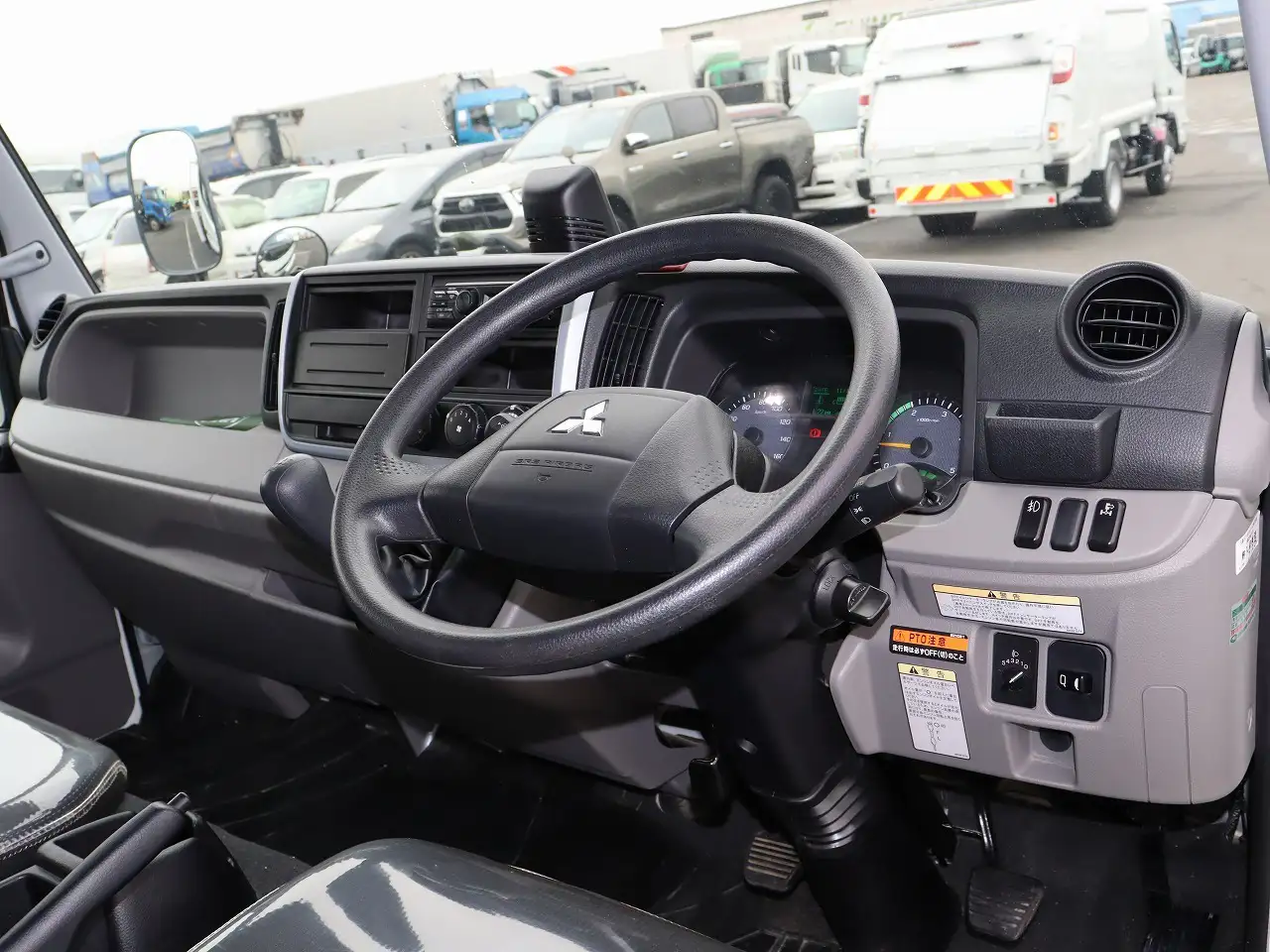 三菱 キャンター 小型 クレーン付 4段 ラジコンの中古トラック画像13