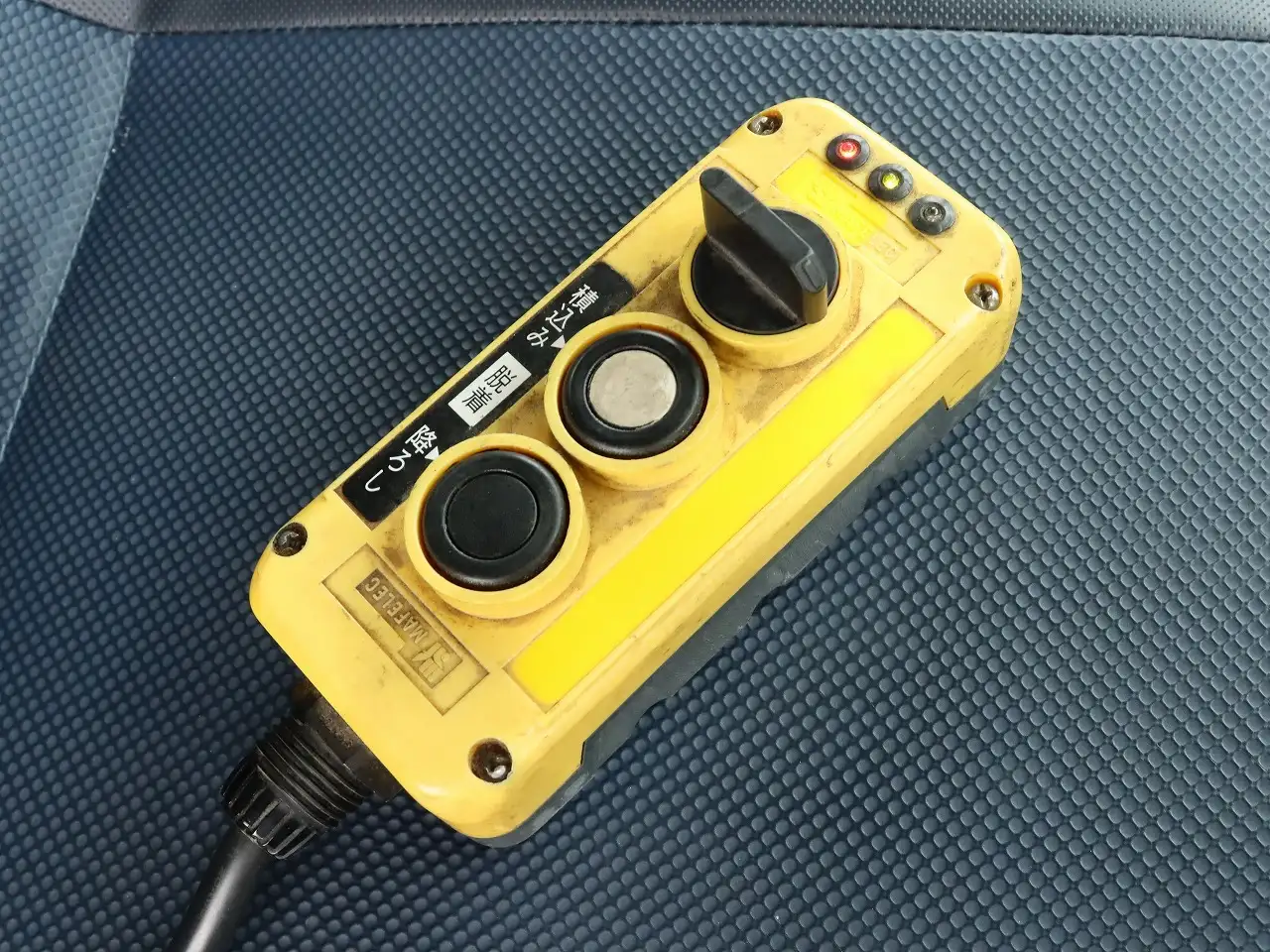 三菱 ファイター 中型/増トン アームロール ツインホイスト PDG-FK71Fの中古トラック画像12