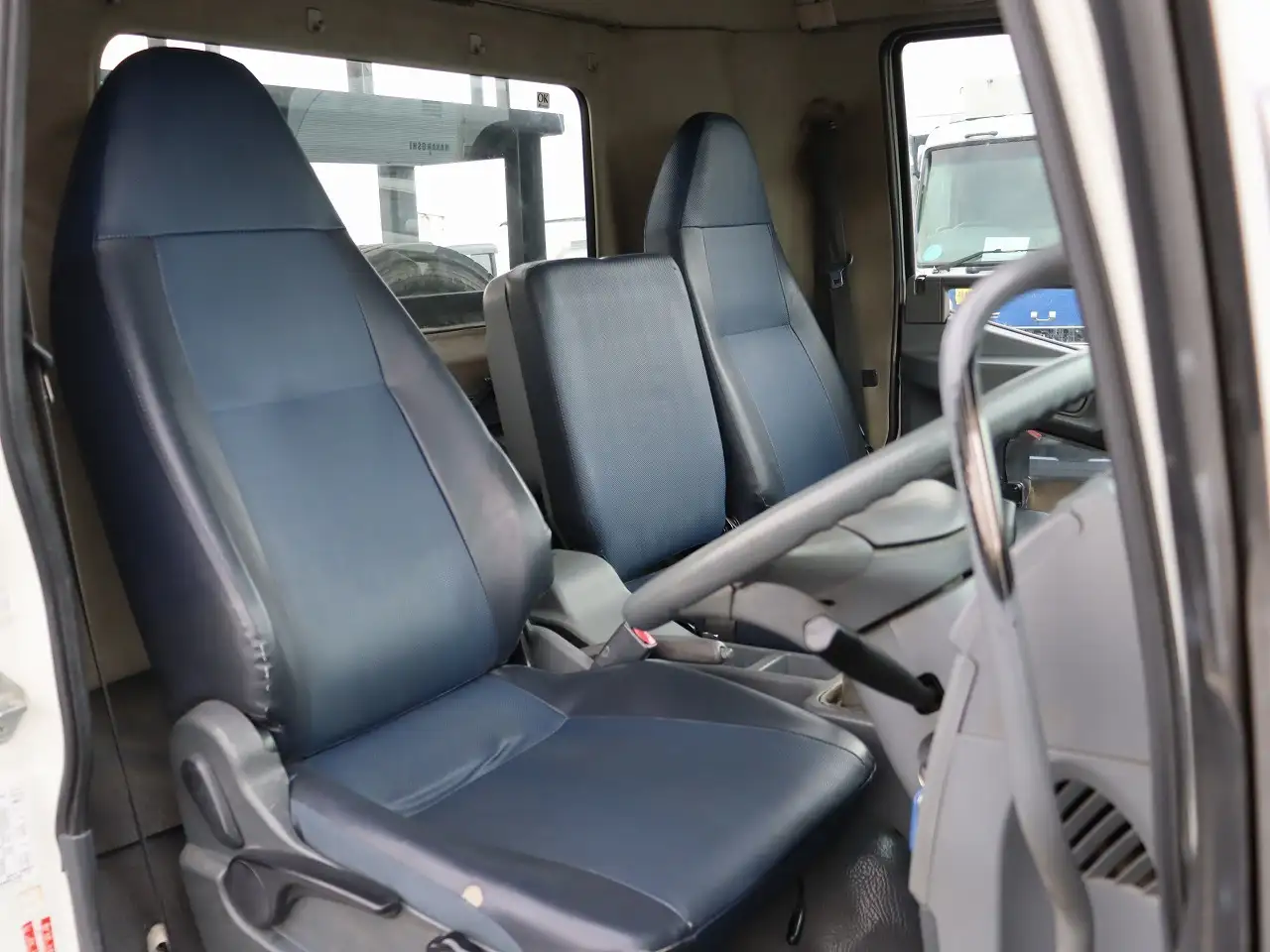 三菱 ファイター 中型/増トン アームロール ツインホイスト PDG-FK71Fの中古トラック画像7