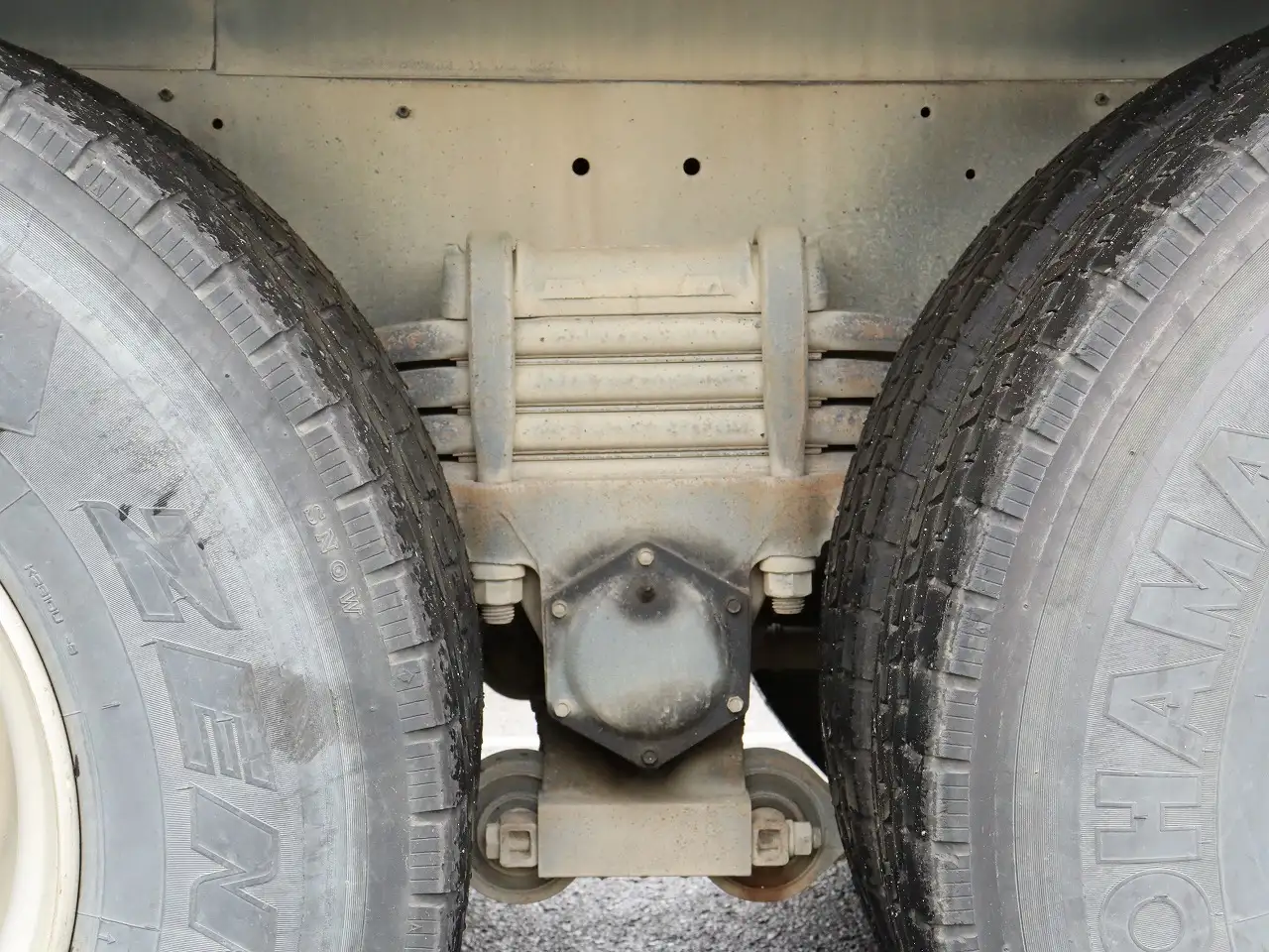 日産UD クオン 大型 ミキサー・ポンプ ベッド QKG-CW5XLの中古トラック画像18