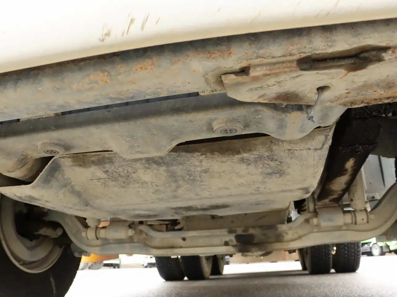 日産UD クオン 大型 ミキサー・ポンプ ベッド QKG-CW5XLの中古トラック画像16