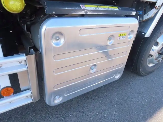 いすゞ ギガ 大型 ウイング ハイルーフ エアサスの中古トラック画像15