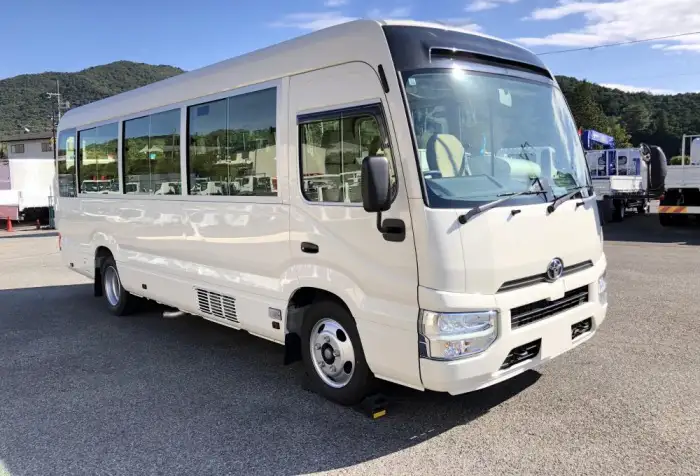 トヨタ コースター 小型 バス マイクロバス 2KG-GDB70 の中古トラック【車両No.201232】