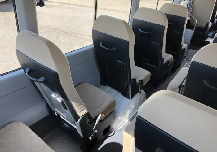 トヨタ コースター 小型 バス マイクロバス 2KG-GDB70の中古トラック画像13