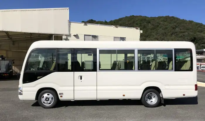 トヨタ コースター 小型 バス マイクロバス 2KG-GDB70の中古トラック画像5