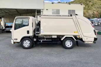 いすゞ エルフ 小型 パッカー車 プレス式 2PG-NPR88YNの中古トラック画像6
